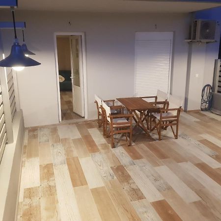 Ares Suites بلاتاريا المظهر الخارجي الصورة