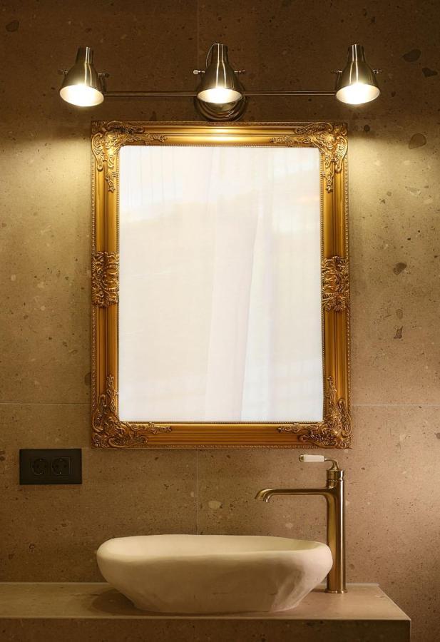 Ares Suites بلاتاريا المظهر الخارجي الصورة