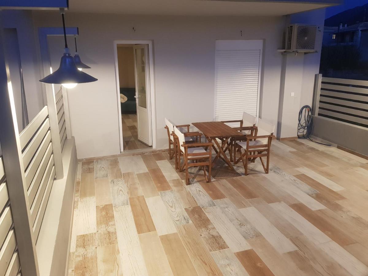 Ares Suites بلاتاريا المظهر الخارجي الصورة