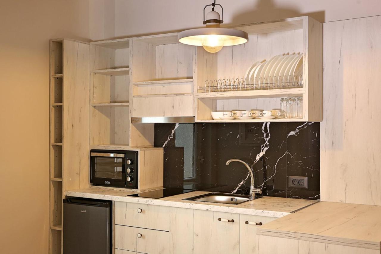 Ares Suites بلاتاريا المظهر الخارجي الصورة
